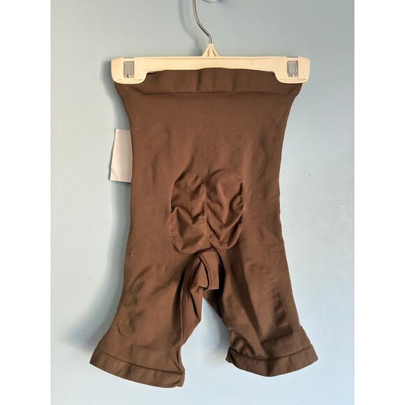 SKIMS XXS/XS Shapewear Brown NWT - Picture 5 of 7
